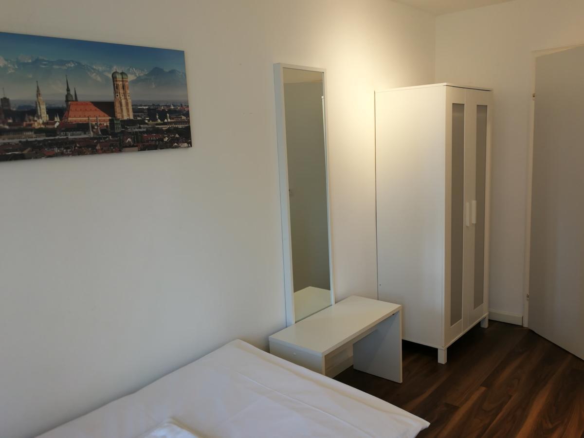 Boardinghouse Munchen-Laim Hotel Exterior photo